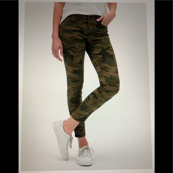 GAP Denim - GAP MID RISE CAMO LEGGINGS SKIMMER👖Sz 4/27